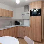 Le Des O شقة سانت لاري سولون