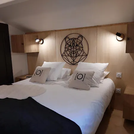 Le Des O * サン・ラリー・スラン